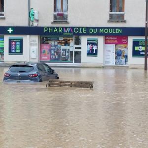 https://eau.seine-et-marne.fr/sites/eau.seine-et-marne.fr/files/styles/300x300/public/media/images/pommeuse-27-fevrier-2024-thomas-segissement-le-parisien.jpg?itok=Pzve0eoy