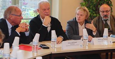 Conférence de presse en mairie de Villemer