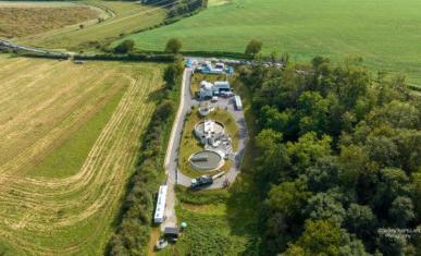 Evènement « Au fil de l’eau » organisé par la CCBRC à la STEP de PAMVAL - Vue de haut des bassines de la Station d'Epuration. 